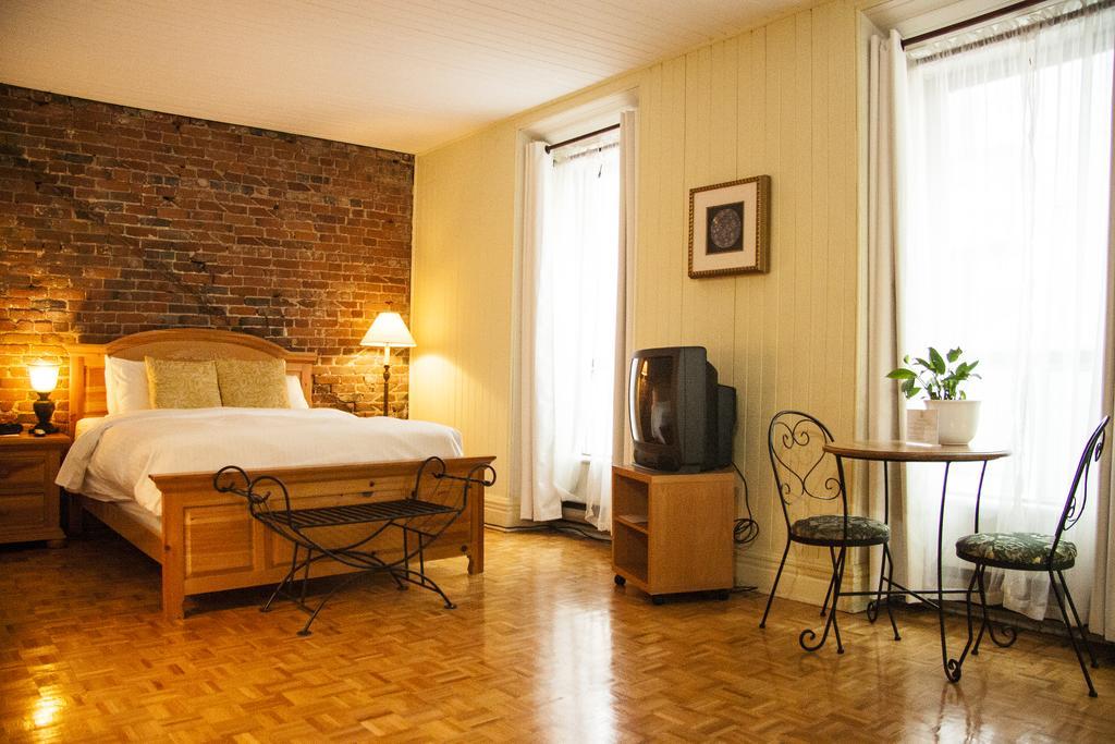 Auberge De La Place Royale Montreal Zewnętrze zdjęcie
