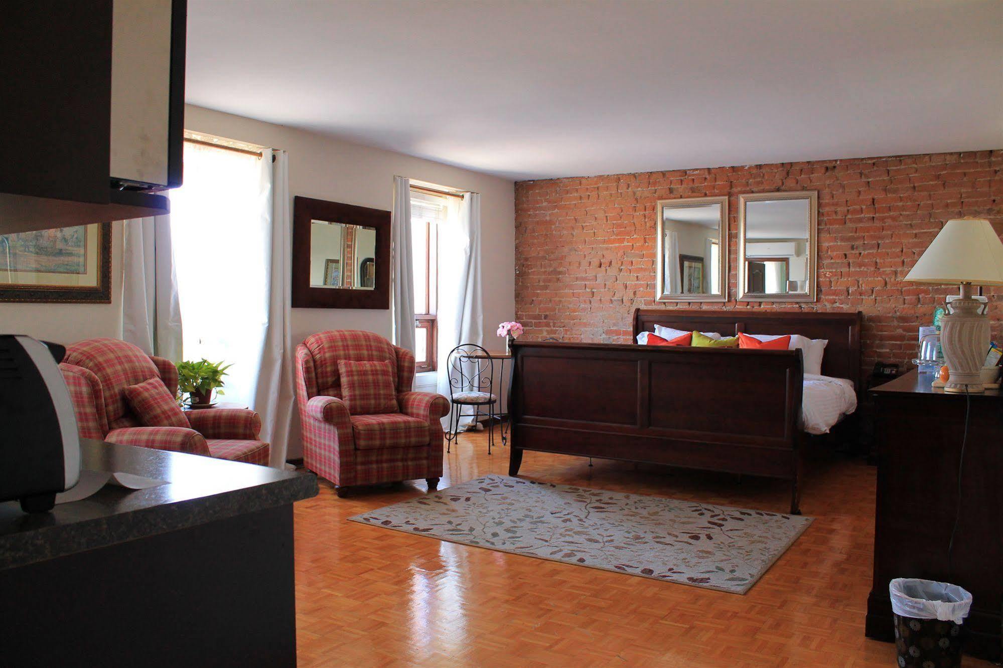 Auberge De La Place Royale Montreal Zewnętrze zdjęcie