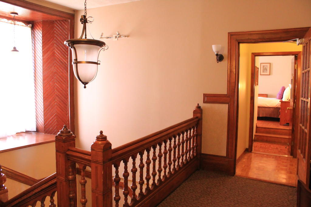 Auberge De La Place Royale Montreal Zewnętrze zdjęcie